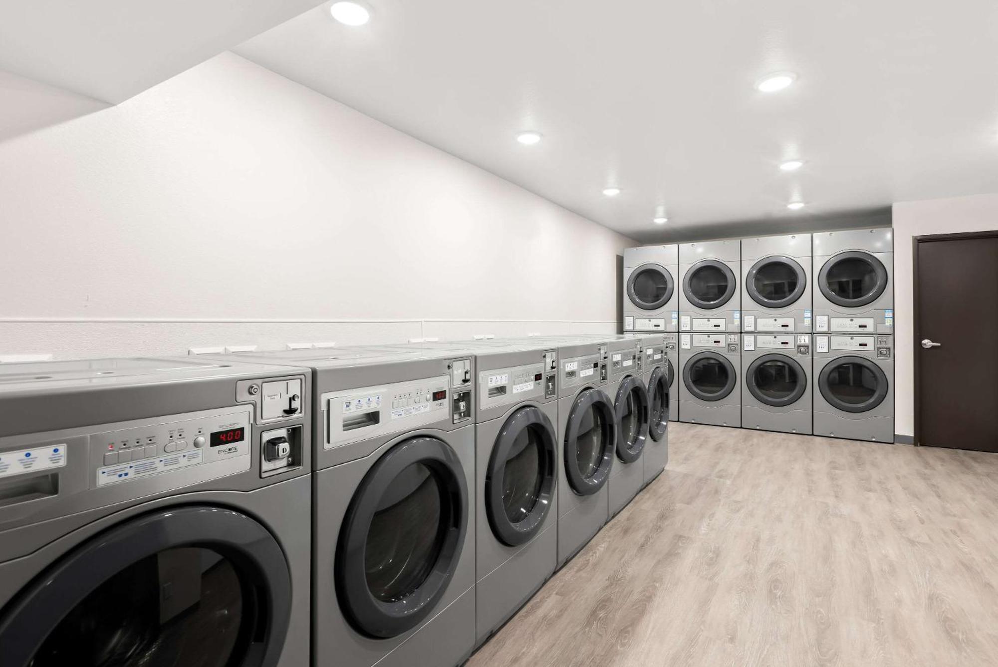 Woodspring Suites Savannah West Chatham Parkway Ngoại thất bức ảnh