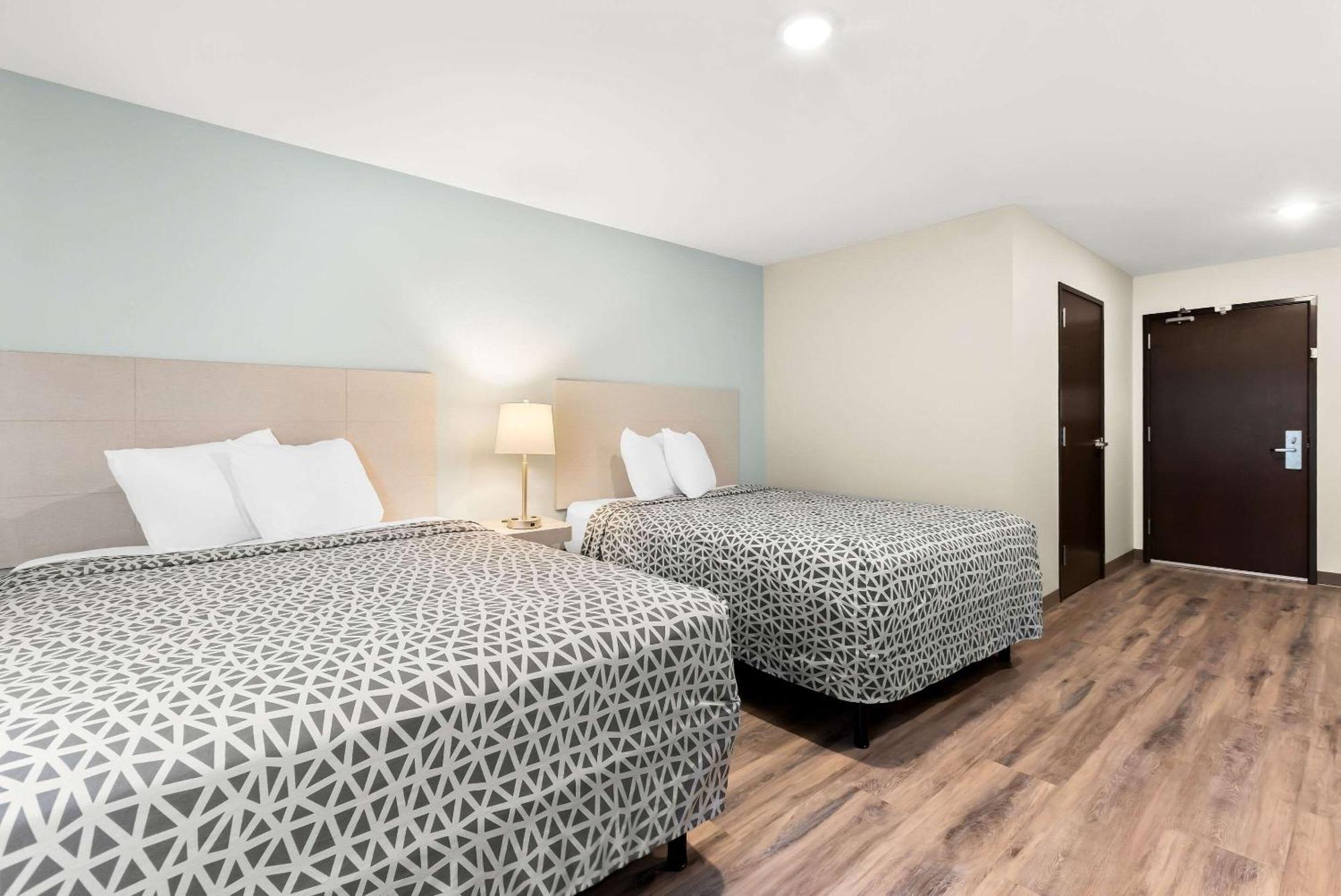 Woodspring Suites Savannah West Chatham Parkway Ngoại thất bức ảnh