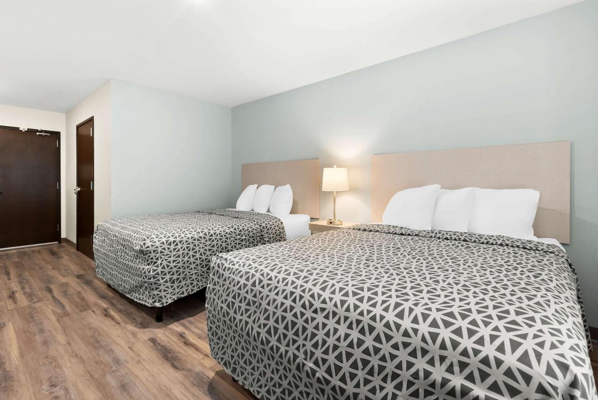 Woodspring Suites Savannah West Chatham Parkway Ngoại thất bức ảnh